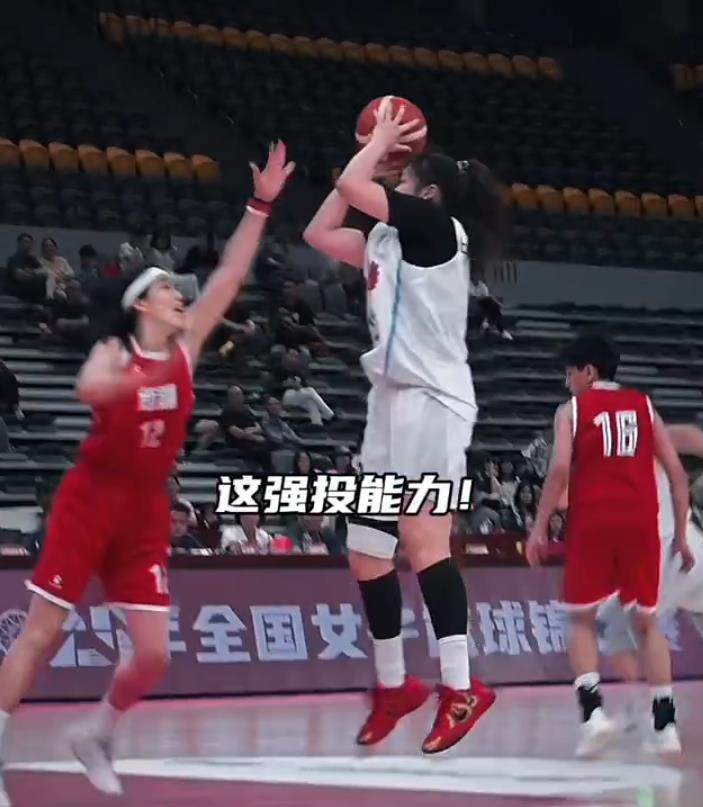 今年她拒绝, 她跟徐紫奇 今年她拒绝, 她跟徐紫奇