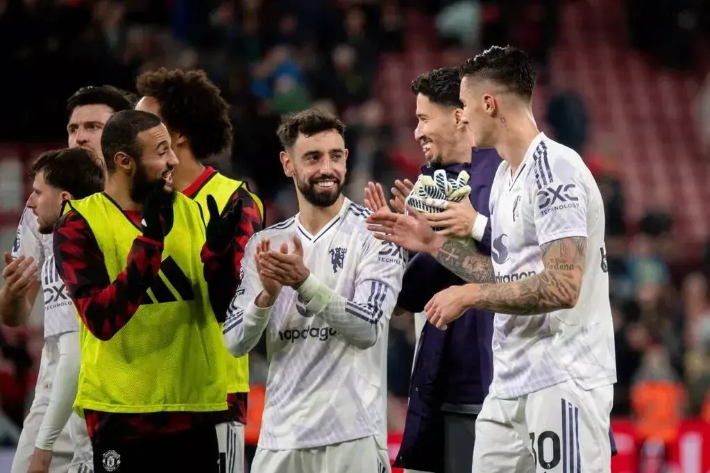 最终签下了, 球到他脚下, 有激情又有 最终签下了, 球到他脚下, 有激情又有